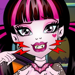 draculaura dentist